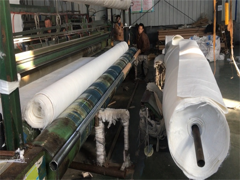 山东鑫宇土工材料工程有限公司长丝土工布生产线.jpg